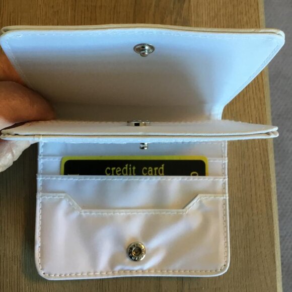 Set of 4 Vegan Leather Wallet Brand New in Plastic Cover Black, White, Brown,Red - Picture 2 of 4